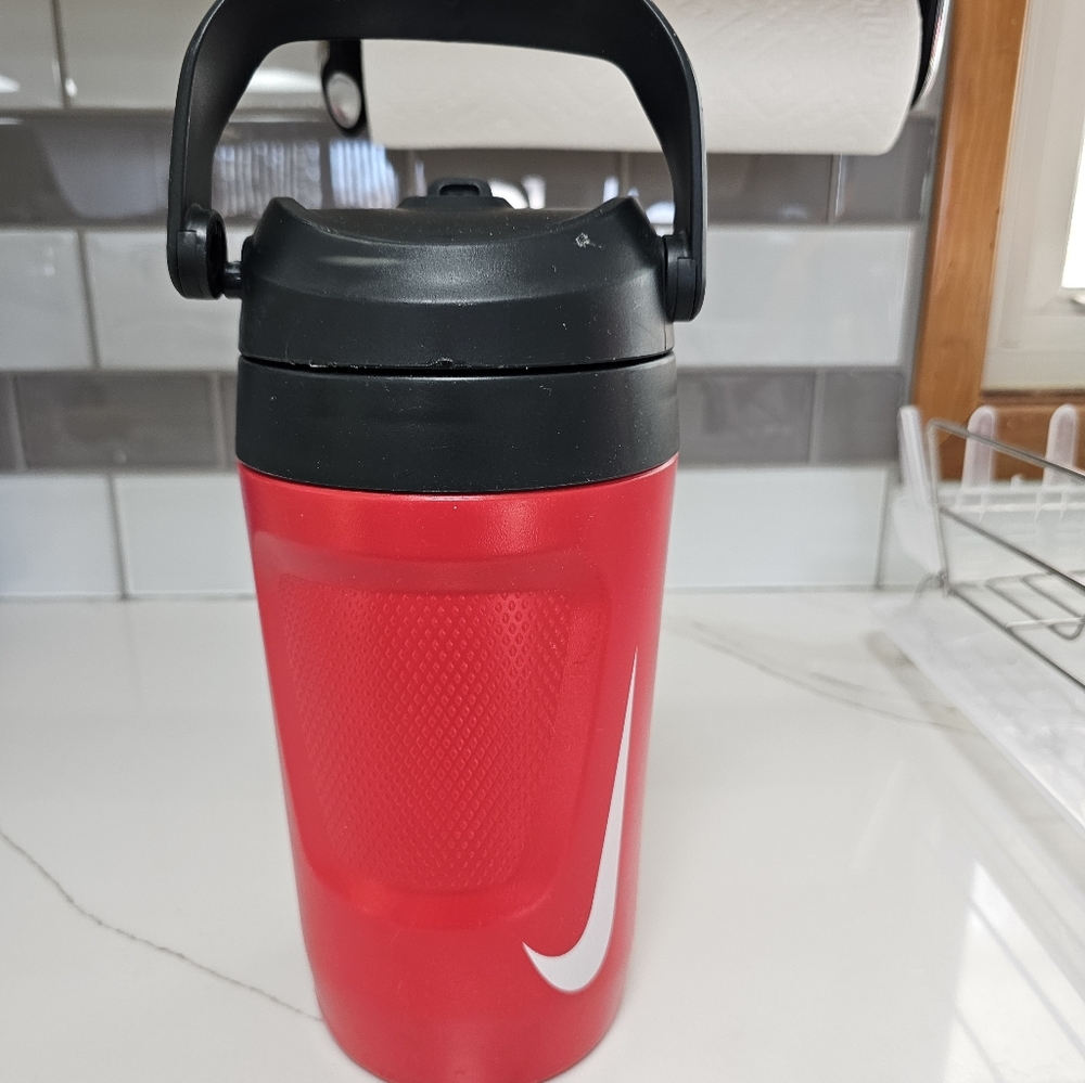 64 oz Nike Jug